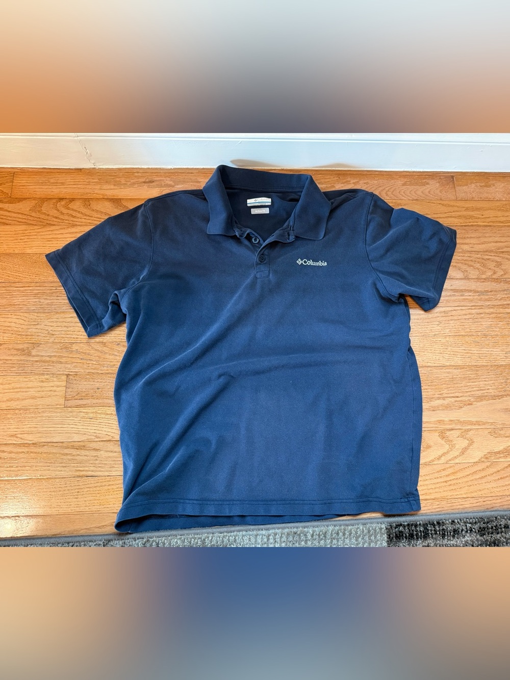 Columbia Men's Navy Polo Shirt active fit size medium